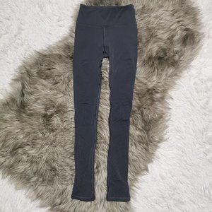 Lululemon Reveal 7/8 Tight *Vortex 25"